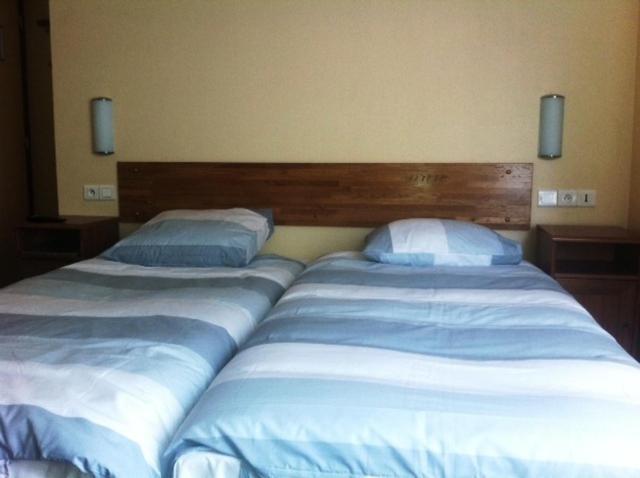 Residence Moliere Hotel Paris Montrouge Oda fotoğraf